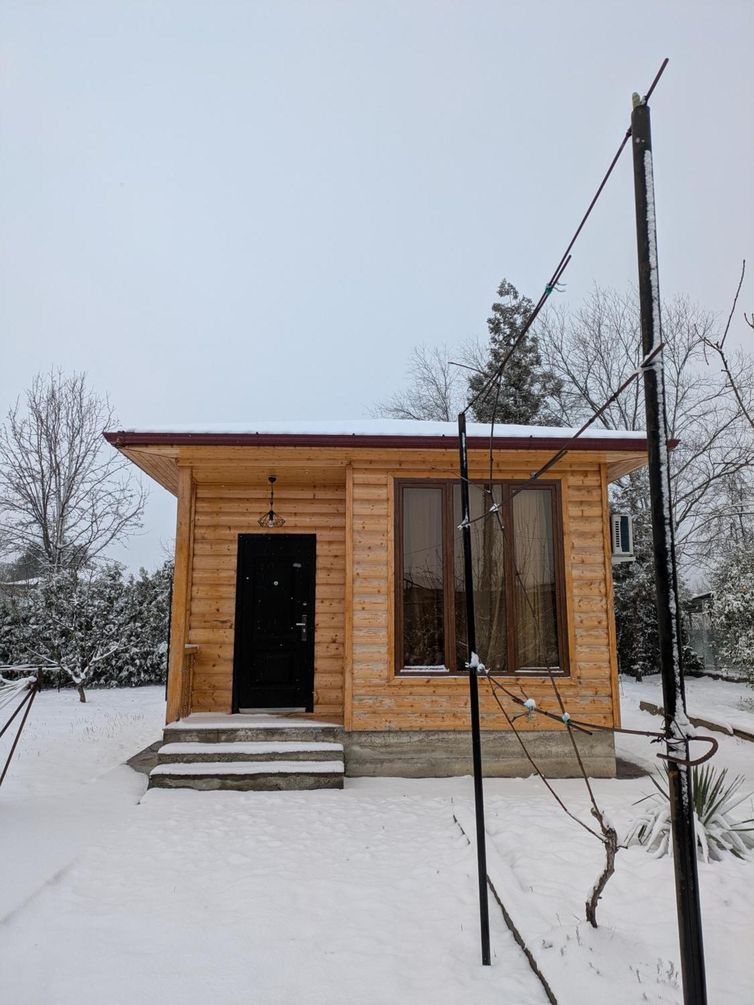 Cosy Kvara77 Zugdidi Exteriör bild